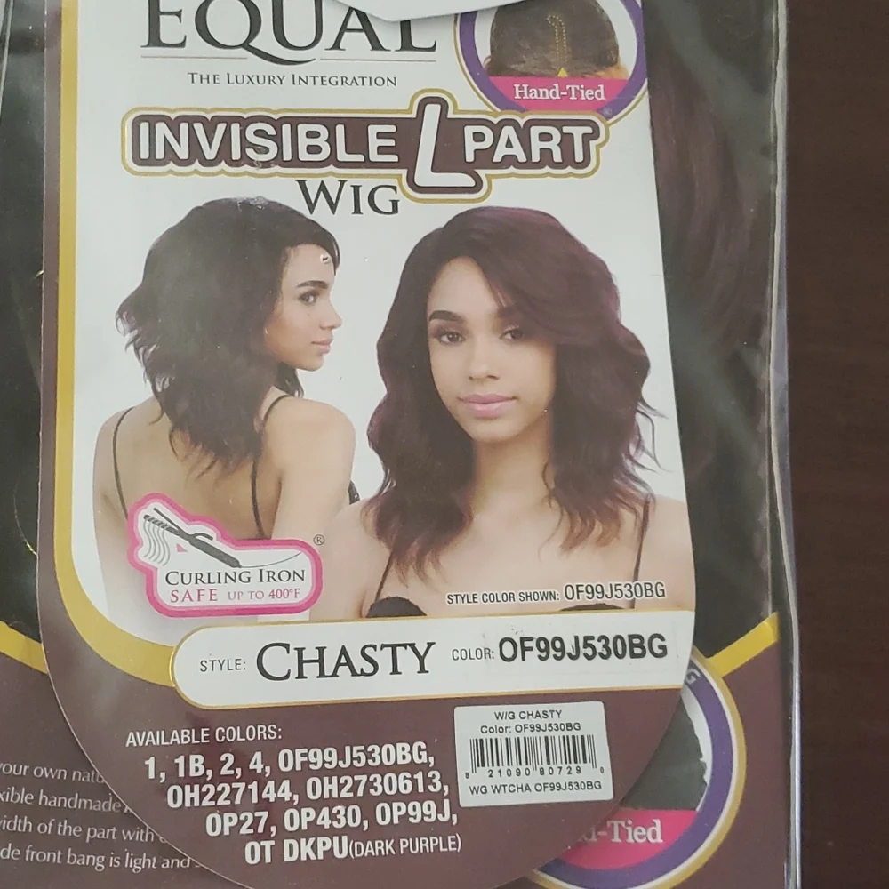 Lady's wig - Picture 2 of 4